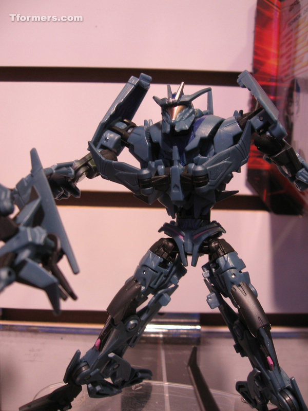 Transformers Prime Deluxe Soundwave  (23 of 28)
